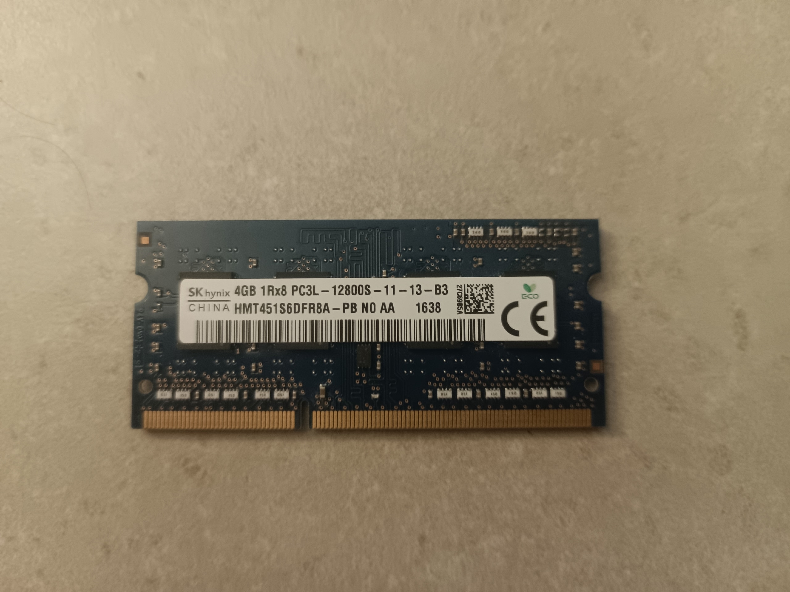 ОЗУ 4 GB PC3L Hynix