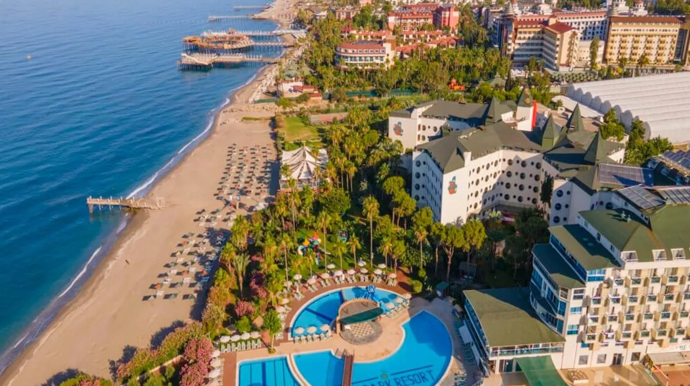 MC Beach Resort 5* - Хорошо, дешево, далеко.